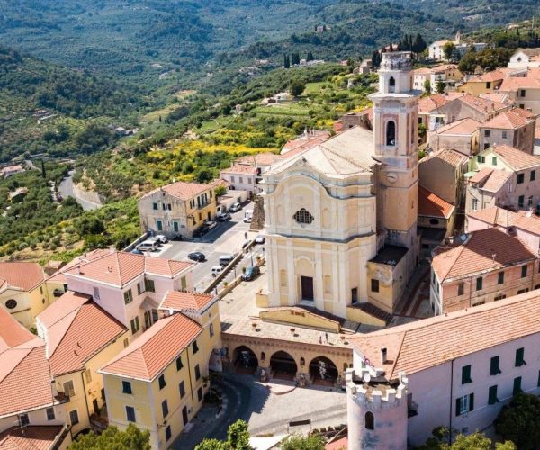 Magia a Diano Castello: l’11 settembre il concerto di chitarra classica di Iglis Dagnino