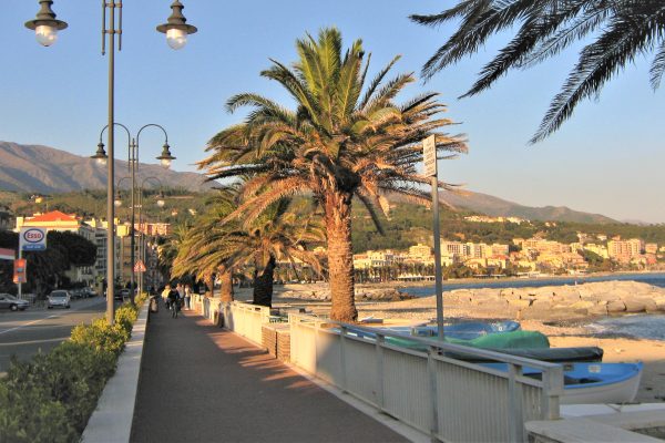 La Pista ciclopedonale di 11 Km da Arenzano a Varazze