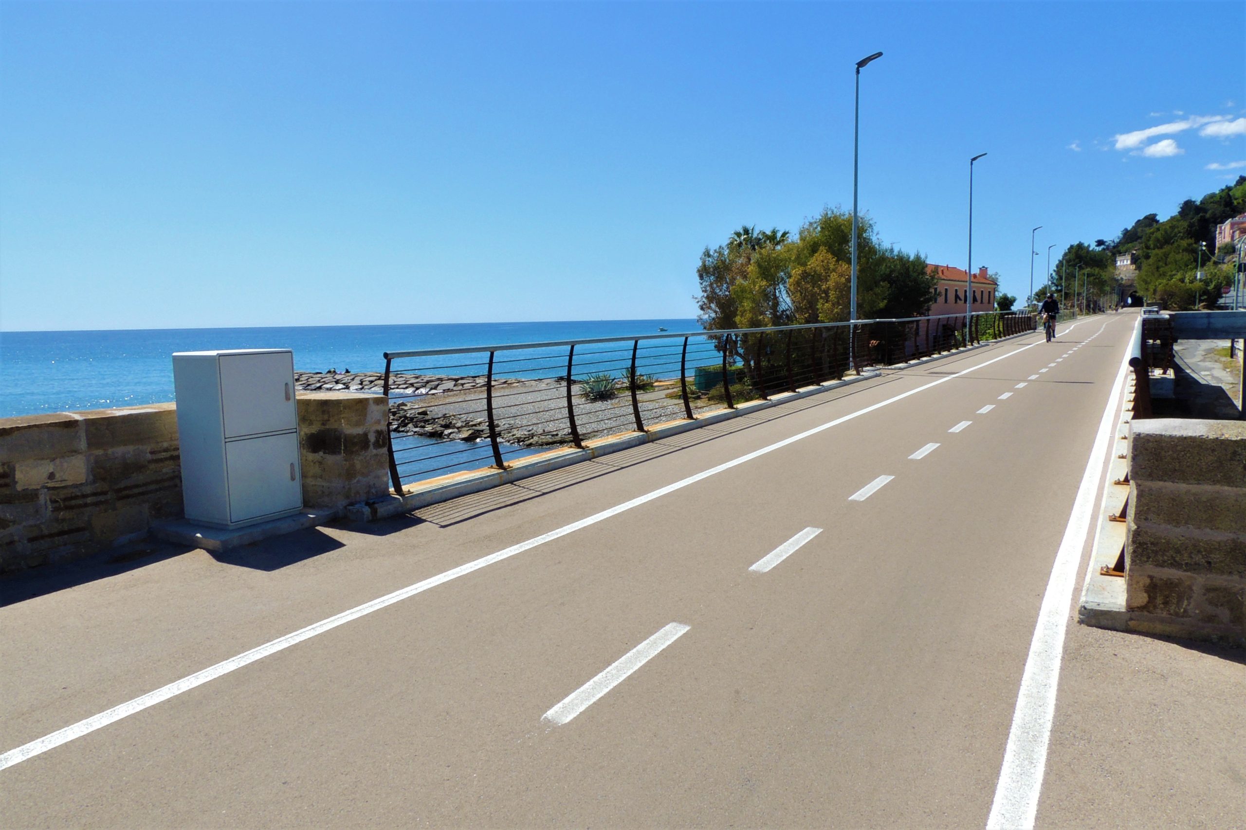 Le caratteristiche della Pista Ciclabile del Ponente Ligure