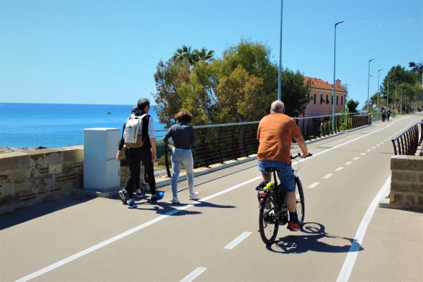 La Pista ciclabile “Riviera dei Fiori”