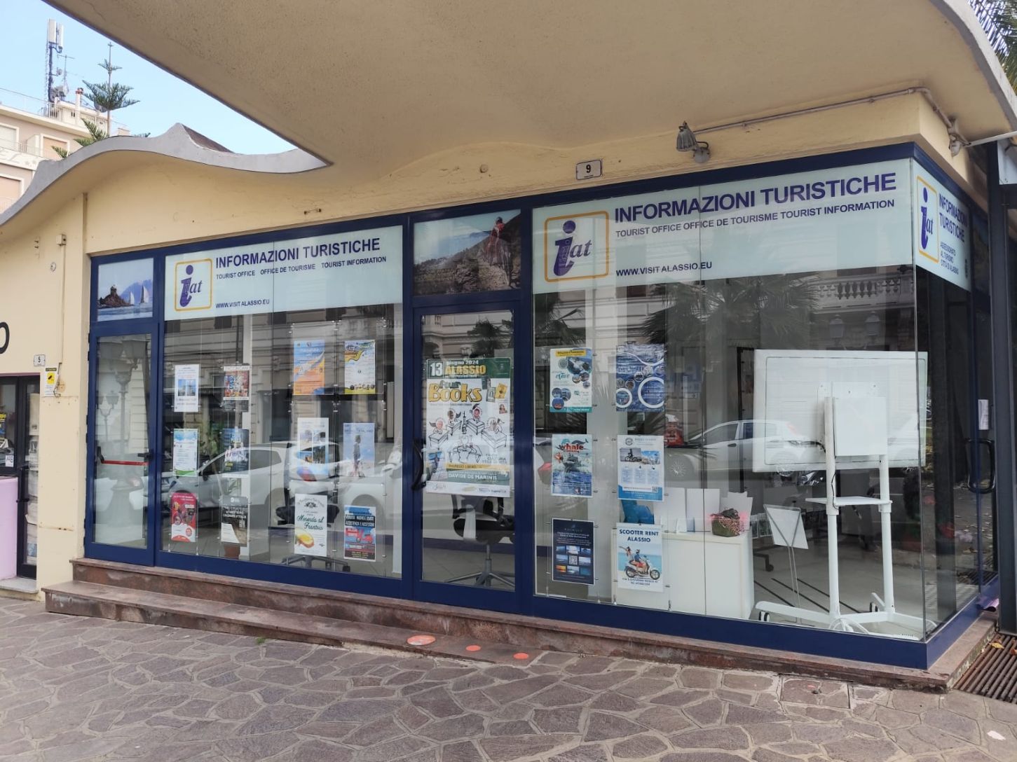 Potenziato l’ufficio Iat per offrire tutto l’anno un servizio fondamentale ai turisti di Alassio