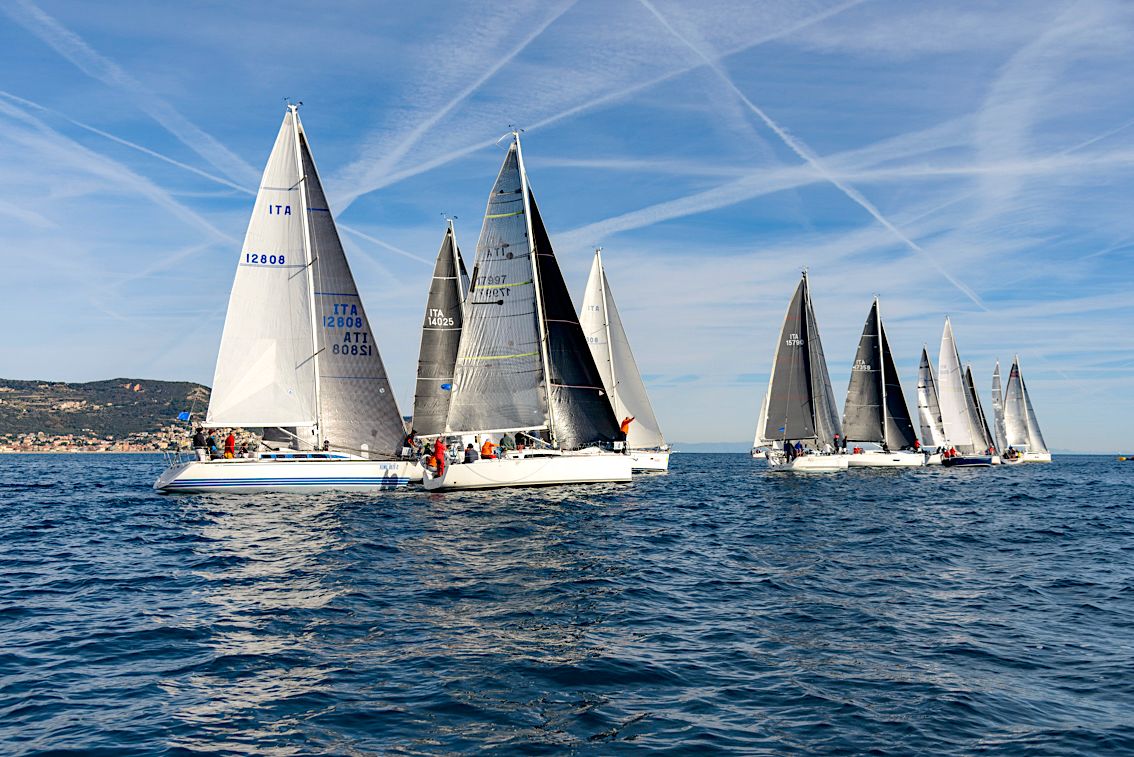 Campionato Invernale di Marina di Loano 2024/2025: le prime regate in programma nel fine settimana del 9 e 10 novembre