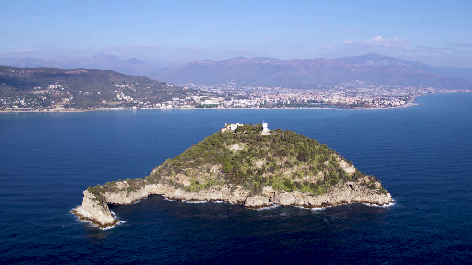 All’Auditorium san Carlo di Albenga un incontro sull’Isola Gallinara