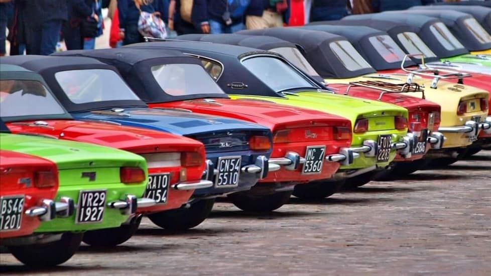 Ad Albenga un raduno FIAT 850 spider Bertone