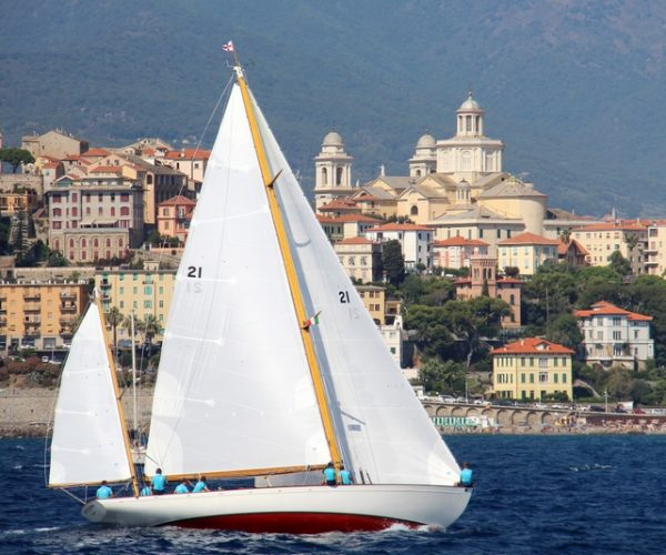 Magia nel Ponente: Imperia celebra le “regine del mare” con un’edizione da record delle Vele d’Epoca