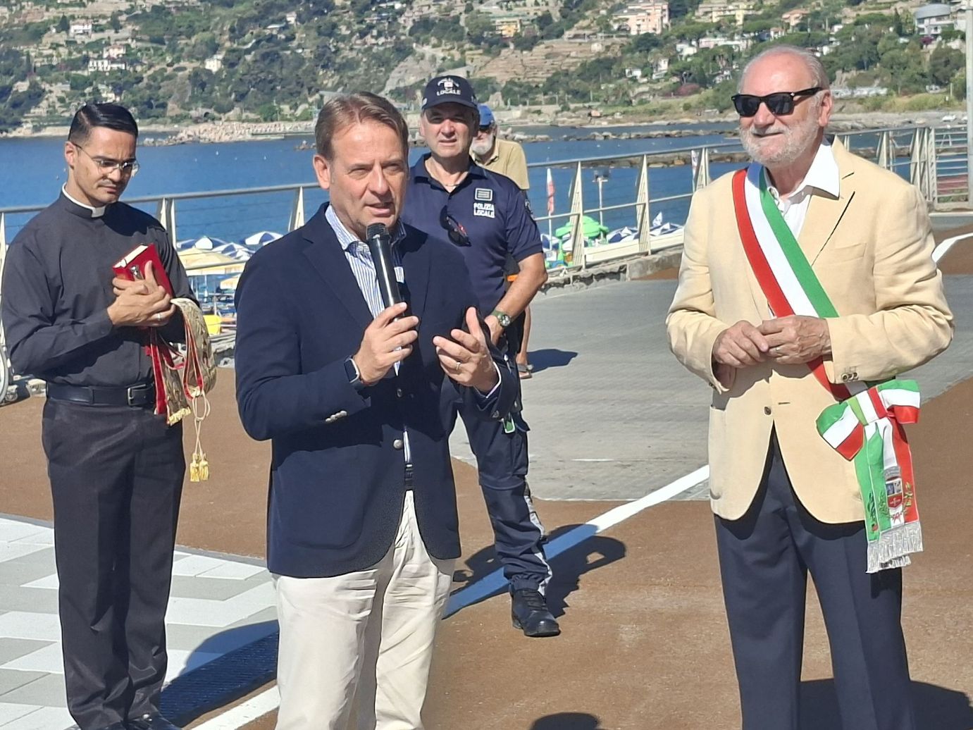 Rigenerazione urbana e mobilità sostenibile: inaugurato a Ospedaletti il nuovo tratto della Ciclovia Riviera dei Fiori