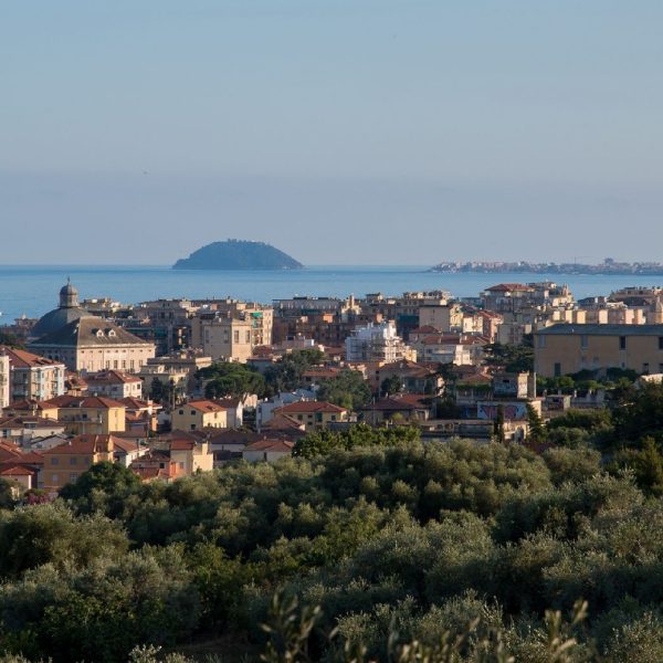 Loano, tornano le visite guidate gratuite alla scoperta del centro storico