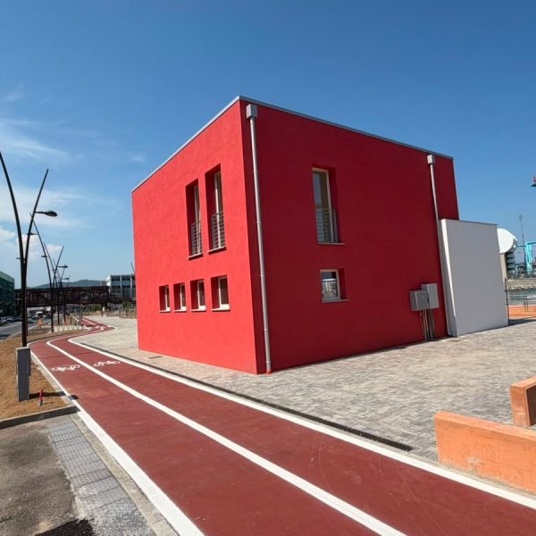 Porto Vado, aperta la nuova passeggiata con pista ciclabile