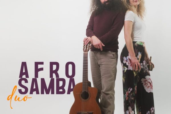 Note al Castello, a Borghetto Santo Spirito i ritmi brasiliani del Duo Afro Samba