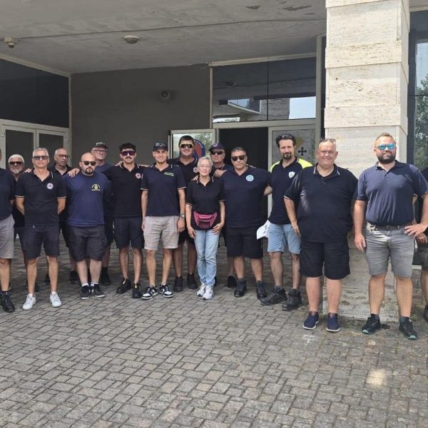 Gemellaggio tra Protezioni Civili: da Loano alla Calabria, l'impegno di Ivan Robecchi contro i roghi