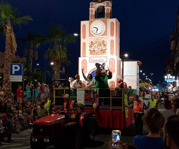 Loano, tutto pronto per Carnevalöa Summer Edition: il 25 luglio sfilata dei carri sul lungomare
