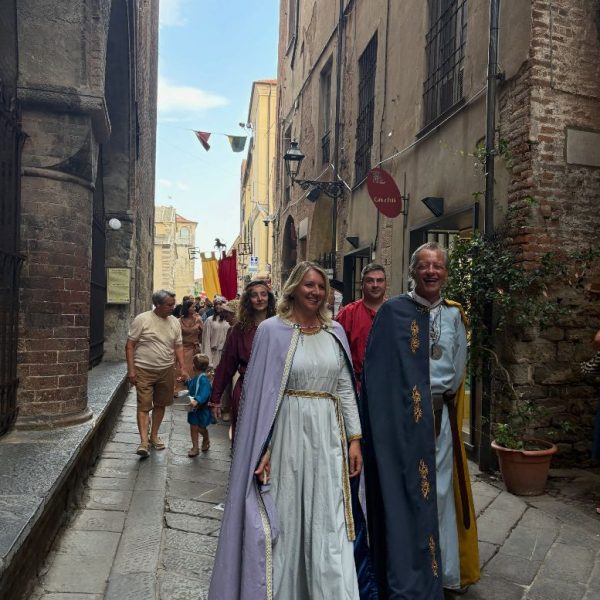 Albenga torna nel 1251 per il Palio Storico: tutte le immagini con le prime sfide e vittorie assolute per il Quartiere Sant'Eulalia