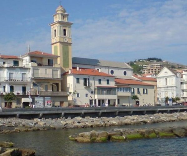 Torna la “Festa della Birra” a Santo Stefano al Mare: il 7 agosto musica elettronica e divertimento