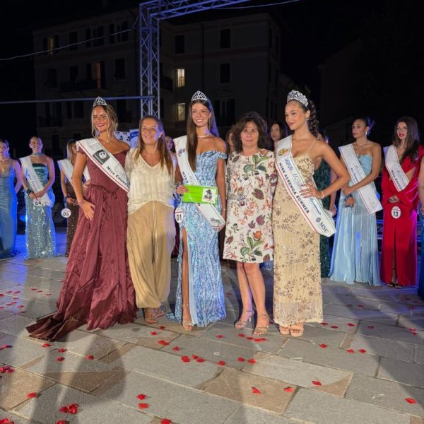 Alassio incorona Sofia Tani: la ginnasta di 19 anni trionfa alla finale interregionale di Miss Blumare 2026. Le immagini