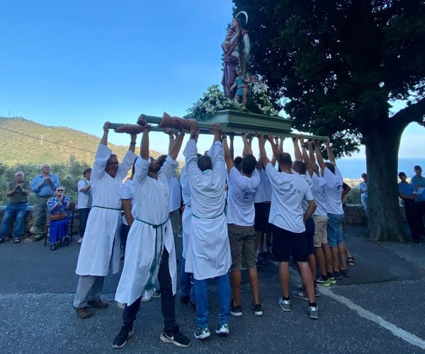 Tradizione e gusto a Loano: la frazione di Verzi in festa per Santa Libera
