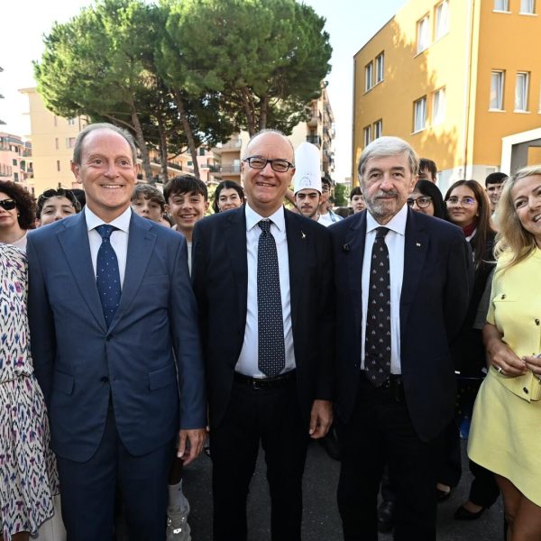 Andora ha la sua prima scuola superiore: inaugurato l'Istituto Tecnico Turistico alla presenza del ministro Valditara e del presidente Bucci